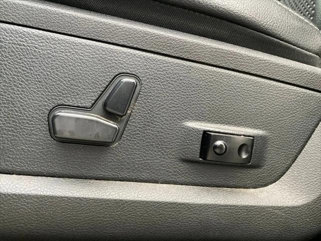 2017 Ram 1500 Lone Star Silver Crew Cab 4x4 5'7" Box