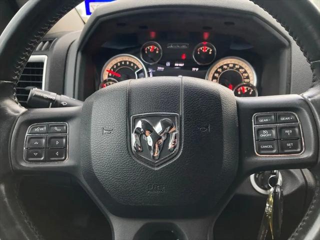 2017 Ram 1500 Lone Star Silver Crew Cab 4x4 5'7" Box