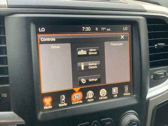 2017 Ram 1500 Lone Star Silver Crew Cab 4x4 5'7" Box