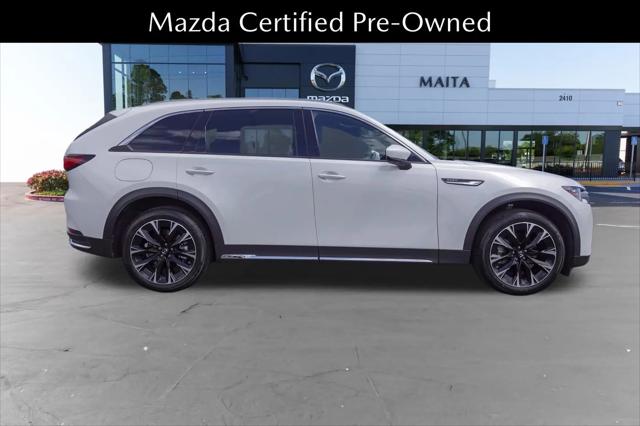 2024 Mazda X-90 Premium Plus