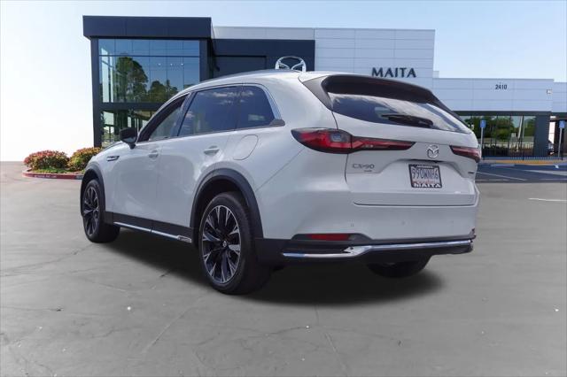 2024 Mazda X-90 Premium Plus