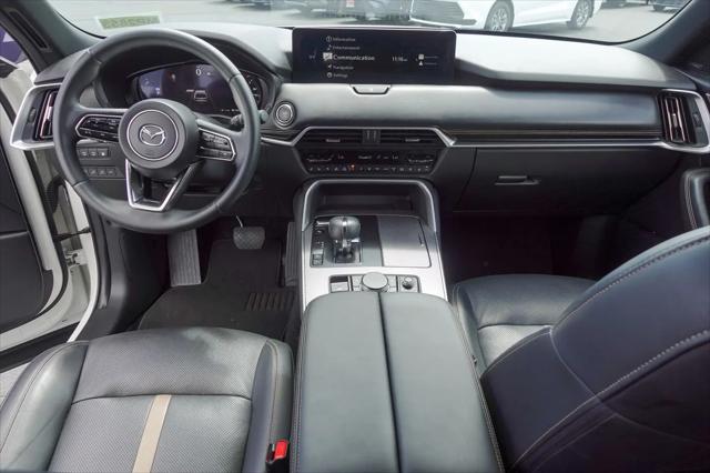2024 Mazda X-90 Premium Plus
