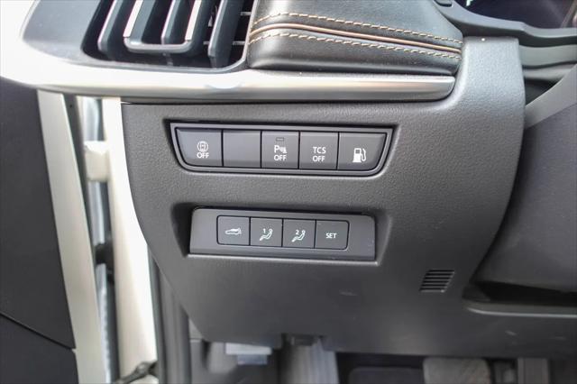 2024 Mazda X-90 Premium Plus