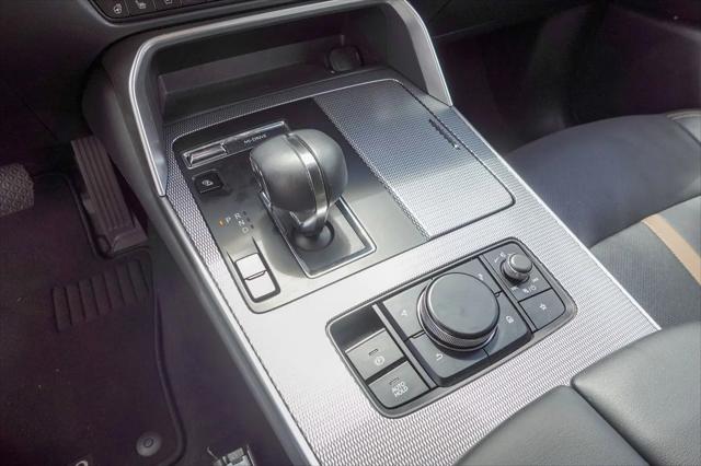 2024 Mazda X-90 Premium Plus