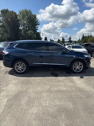2022 Buick Enclave FWD Premium