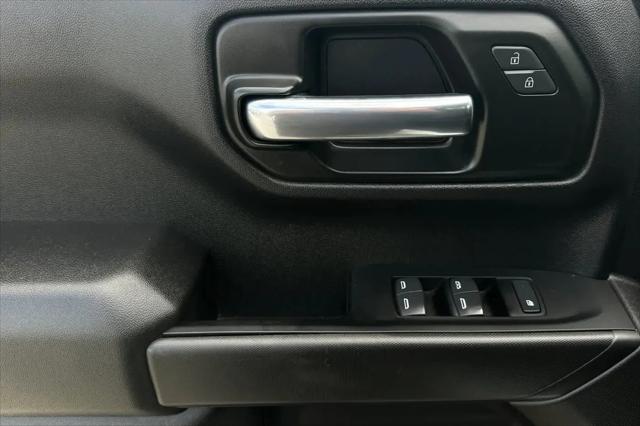 2022 Chevrolet Silverado 1500 2WD Crew Cab Standard Bed WT