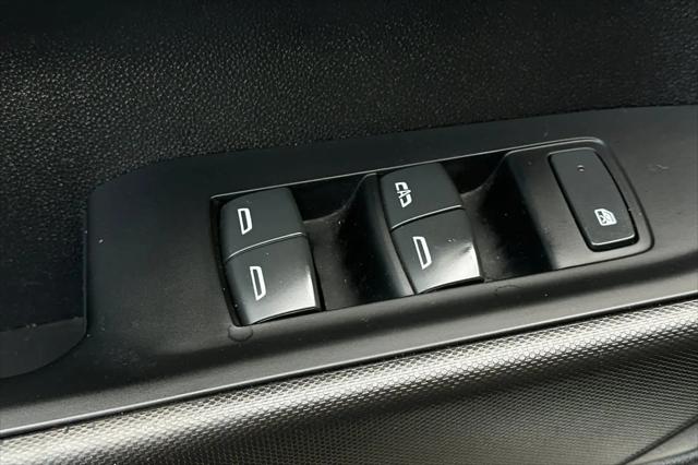 2022 Chevrolet Silverado 1500 2WD Crew Cab Standard Bed WT