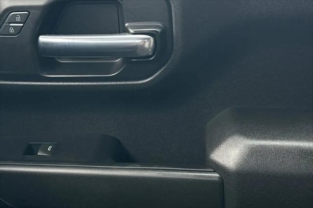 2022 Chevrolet Silverado 1500 2WD Crew Cab Standard Bed WT