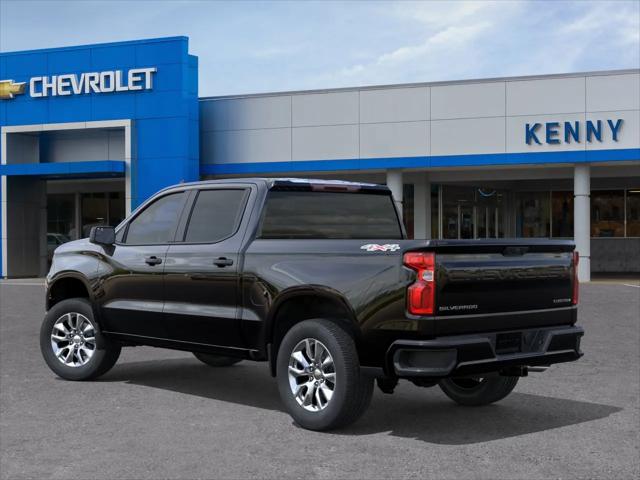 2026 Chevrolet Silverado 1500 4WD Crew Cab Short Bed Custom