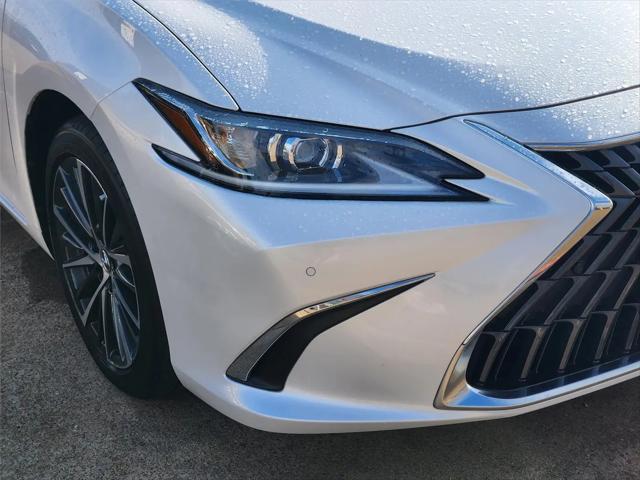 2024 Lexus ES 250 ES 250