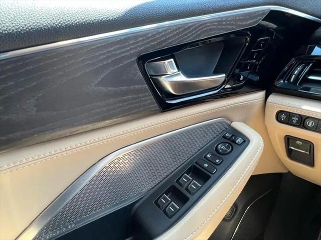 2023 Acura MDX Advance Package