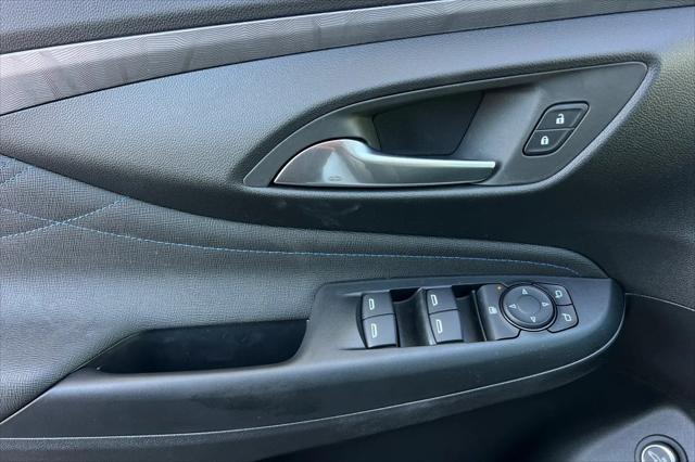 2026 Buick NV Sport Touring FWD