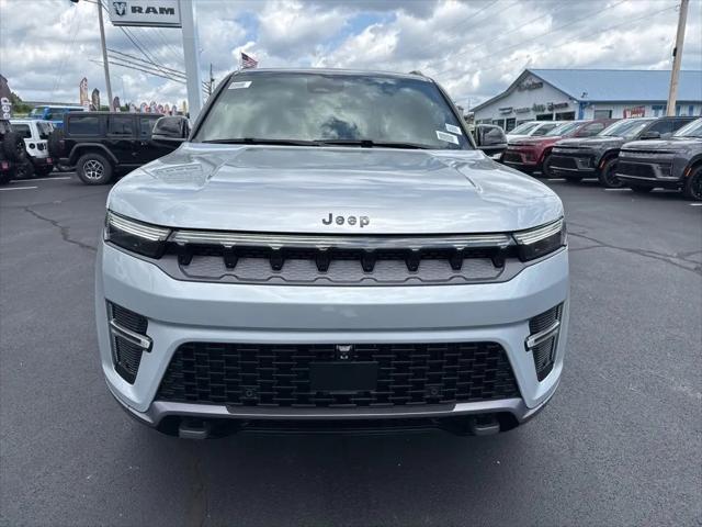 2026 Jeep Grand Wagoneer Upland 4x4