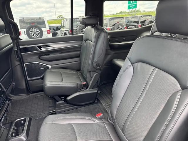 2026 Jeep Grand Wagoneer Upland 4x4