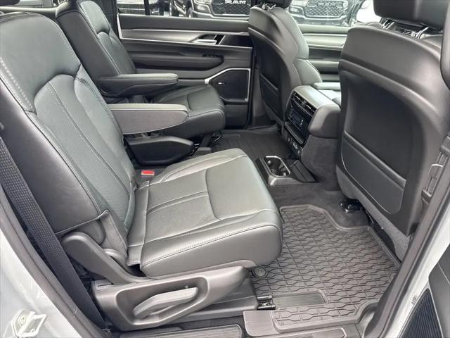 2026 Jeep Grand Wagoneer Upland 4x4