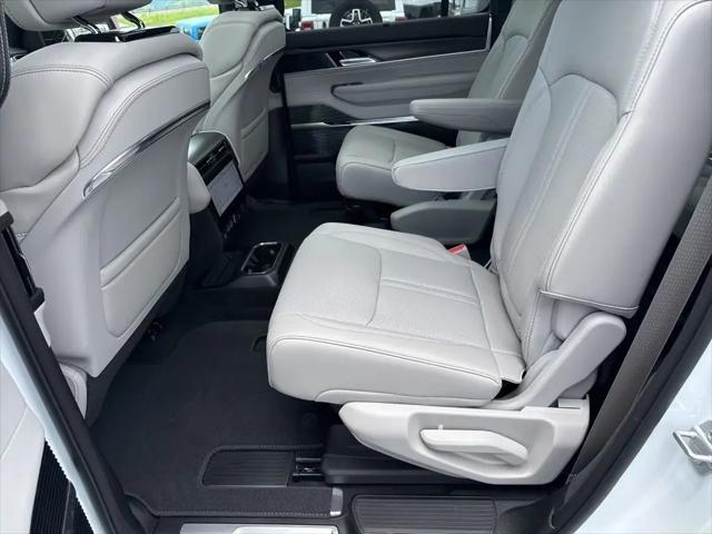 2026 Jeep Grand Wagoneer Summit Obsidian 4x4