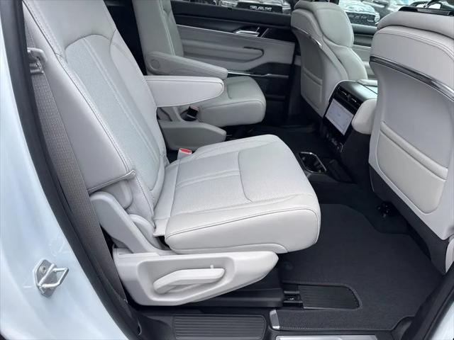 2026 Jeep Grand Wagoneer Summit Obsidian 4x4