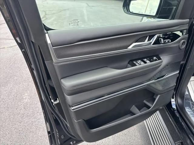 2026 Jeep Grand Wagoneer Summit Obsidian 4x4
