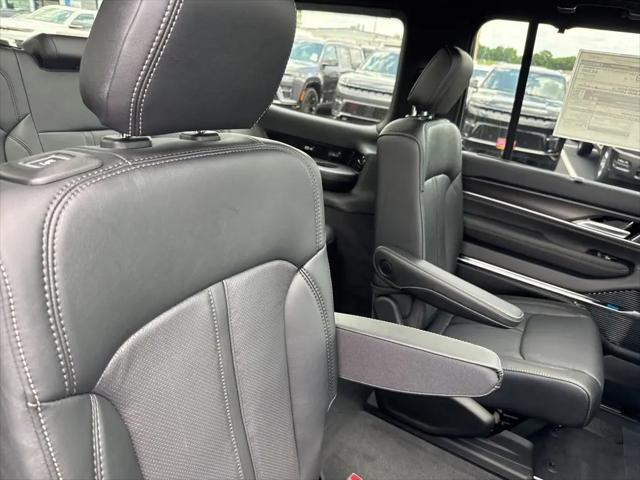 2026 Jeep Grand Wagoneer Summit Obsidian 4x4