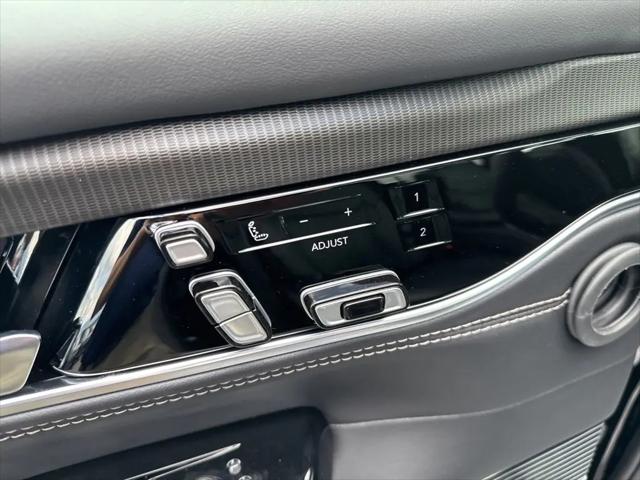 2026 Jeep Grand Wagoneer Summit Obsidian 4x4