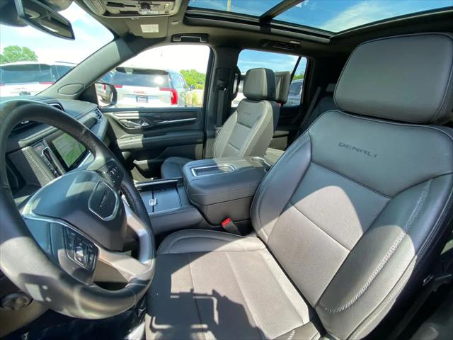 2023 GMC Yukon 4WD Denali