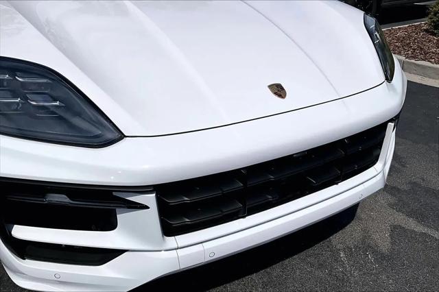 2025 Porsche Cayenne Cayenne
