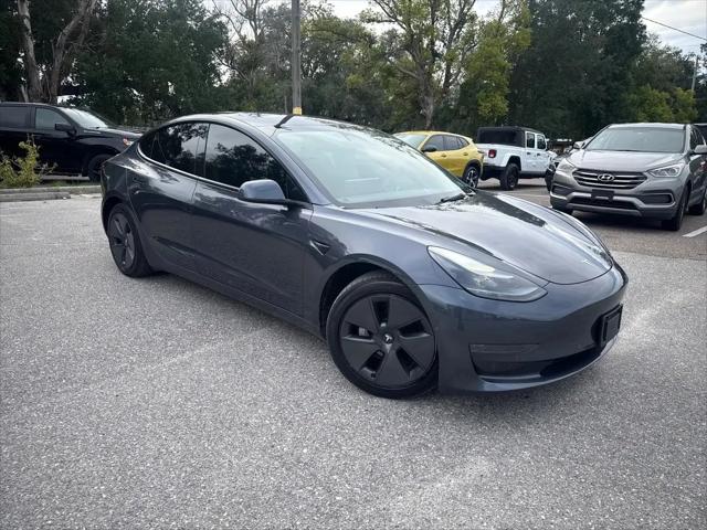 2022 Tesla Model 3 Rear-Wheel Drive