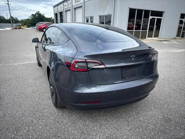 2022 Tesla Model 3 Rear-Wheel Drive