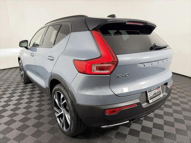 2020 Volvo XC40 T5 R-Design