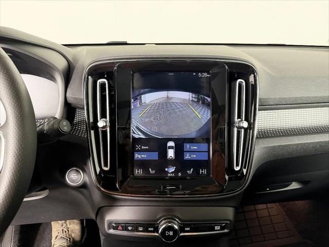 2020 Volvo XC40 T5 R-Design
