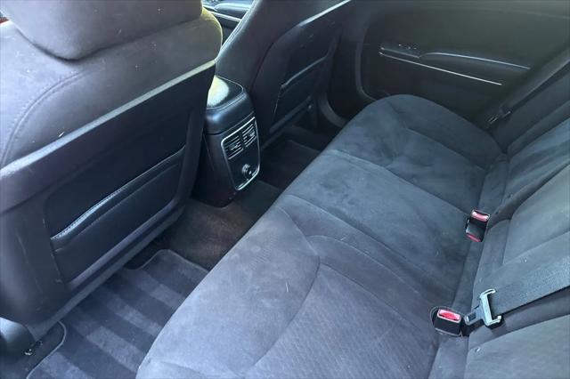2012 Chrysler 300 Base