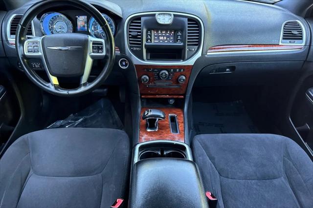 2012 Chrysler 300 Base
