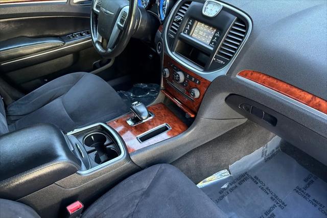 2012 Chrysler 300 Base