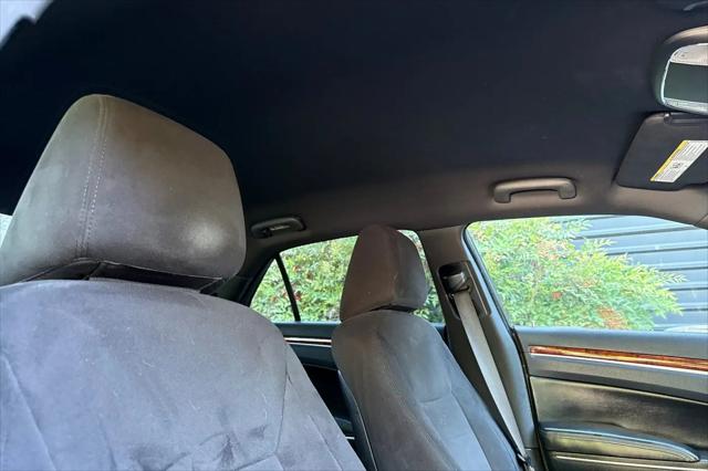 2012 Chrysler 300 Base