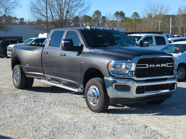 2024 Ram 3500 Tradesman Crew Cab 4x4 8' Box