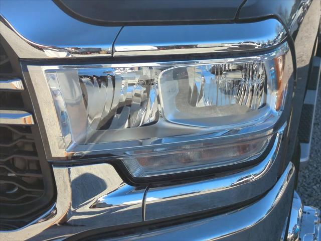 2024 Ram 3500 Tradesman Crew Cab 4x4 8' Box