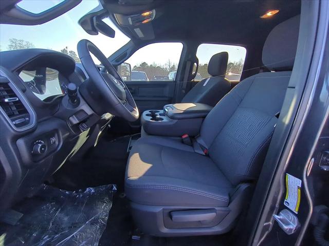 2024 Ram 3500 Tradesman Crew Cab 4x4 8' Box