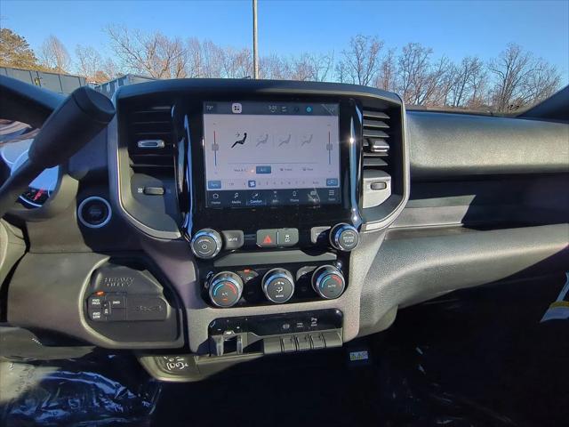 2024 Ram 3500 Tradesman Crew Cab 4x4 8' Box