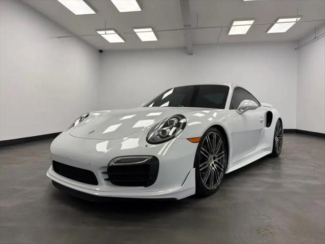 2015 Porsche 911 Turbo S