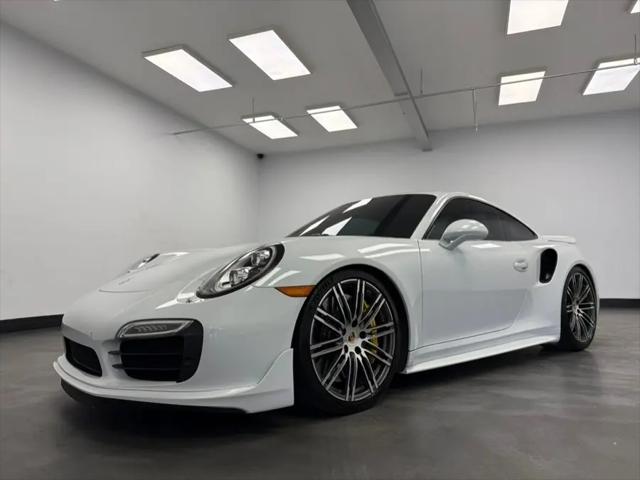 2015 Porsche 911 Turbo S