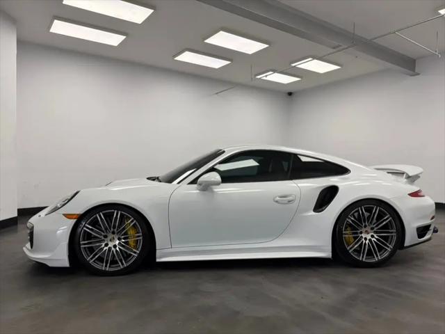 2015 Porsche 911 Turbo S