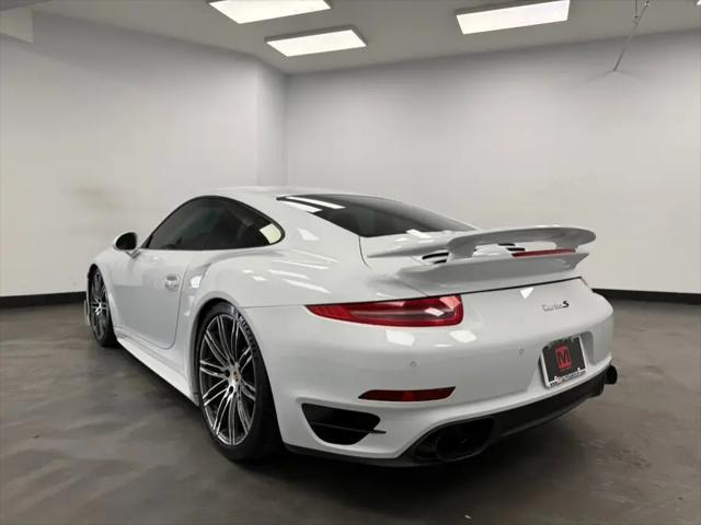 2015 Porsche 911 Turbo S