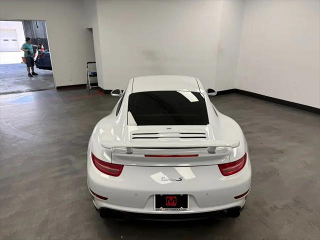 2015 Porsche 911 Turbo S