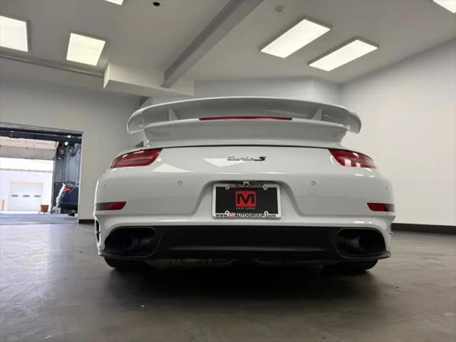 2015 Porsche 911 Turbo S