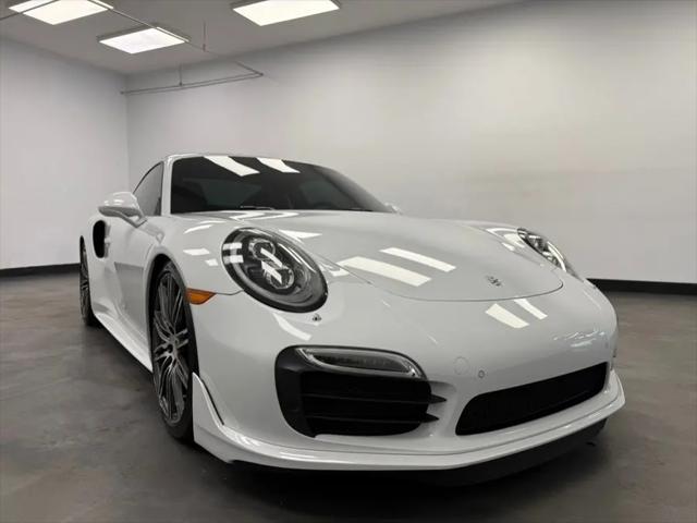 2015 Porsche 911 Turbo S