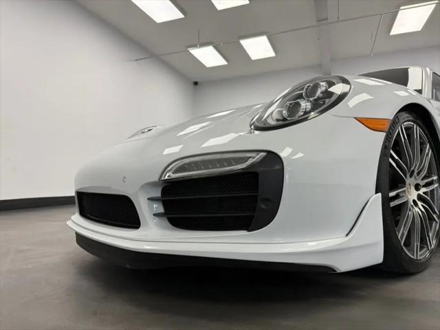 2015 Porsche 911 Turbo S