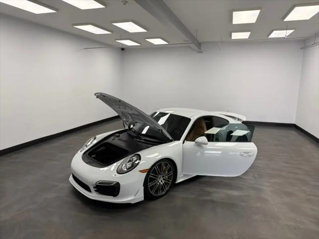 2015 Porsche 911 Turbo S