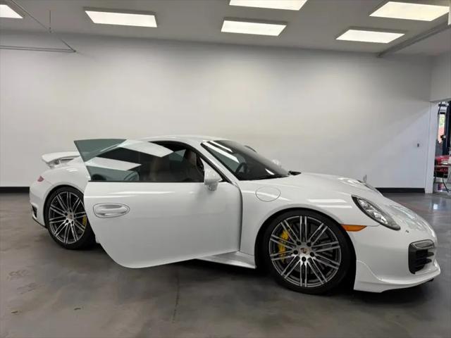 2015 Porsche 911 Turbo S
