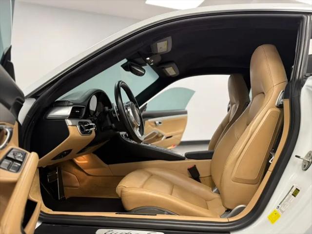 2015 Porsche 911 Turbo S