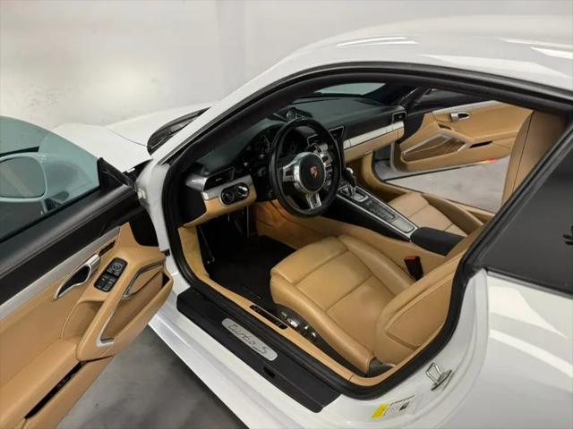 2015 Porsche 911 Turbo S